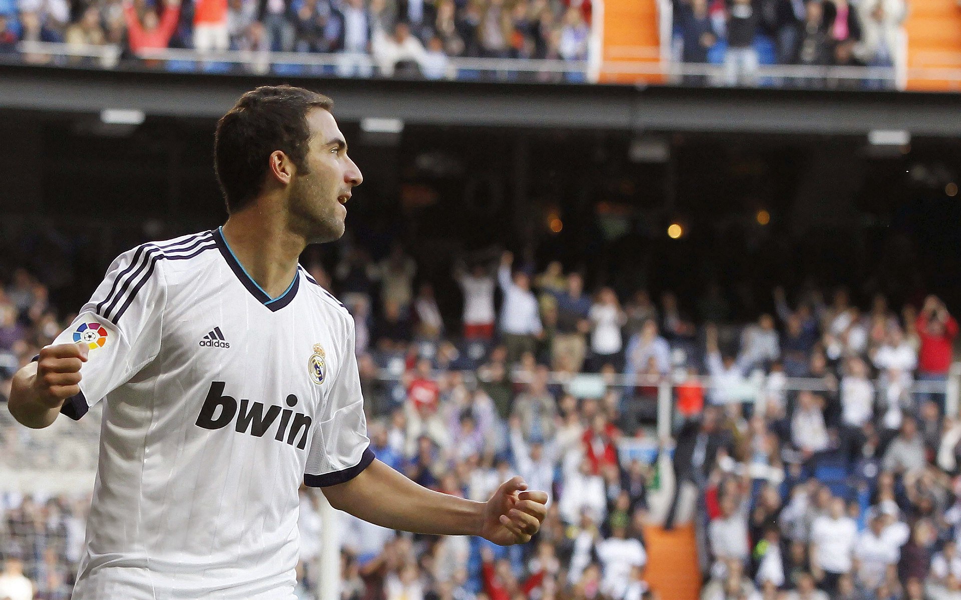 英超：1.8亿欧引援造就“黑马”，埃弗顿状态低迷不宜高估？